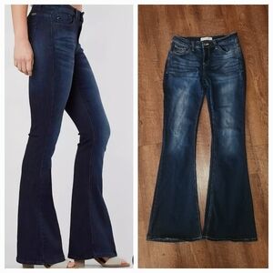 Kancan High Rise Flare Stretch Jean Womens Size 7 - 27 Dark Denim The Buckle